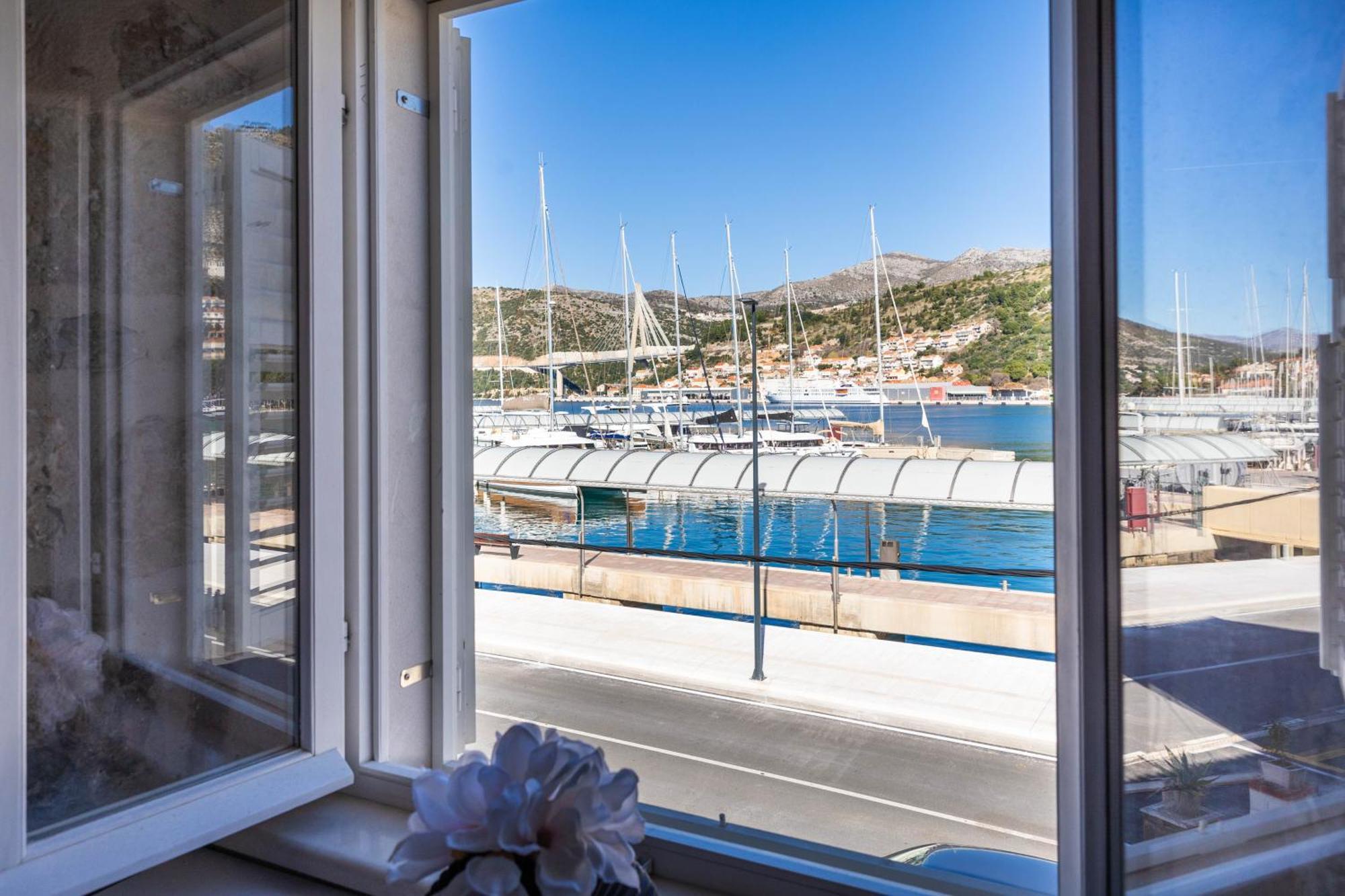 Bova Luxury Rooms Ragusa Esterno foto