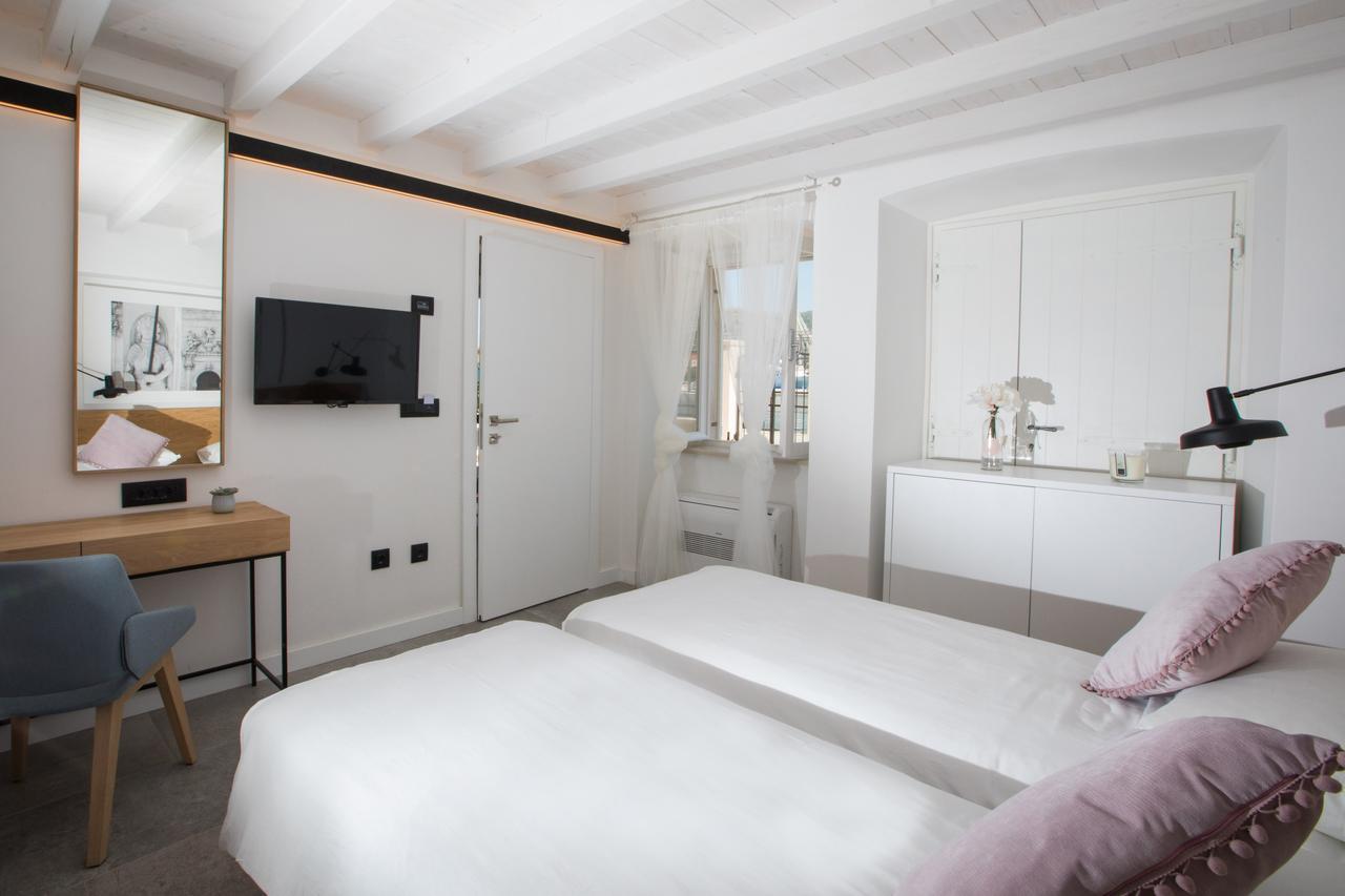 Bova Luxury Rooms Ragusa Esterno foto